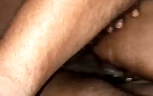 POV: COLOCO UNA CAMRA Y GRABO COMO ME FOLLO A MI MEJOR AMIGA DE LA UNIVERSIDAD , LA PONGO EN CUATRO Y LA LLENO DE LECHE