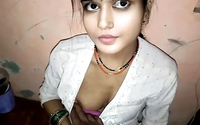 Newly Married Indian Bahu fucked by Sasur ji in her Tight Pussy