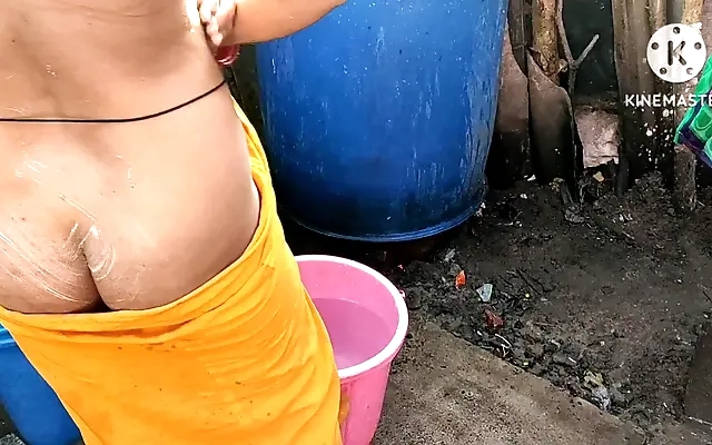 Hot Latina MILF meets 5 BBCs and swallows their cum and piss. Hard fucking!!