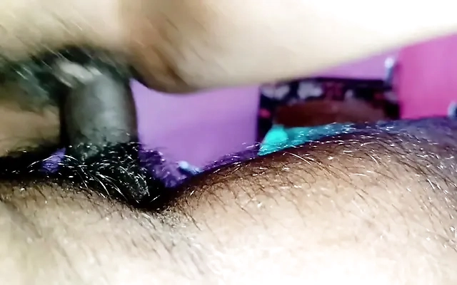 Stepsister sucks her stepbrother's dick while he's watching TV with his girlfriend