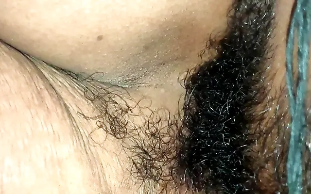 Sharing bed with my stepsister while she watches VR porn
