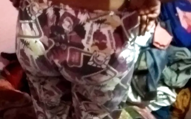 Julz Gotti Her Big Booty Craving on Asses Parade