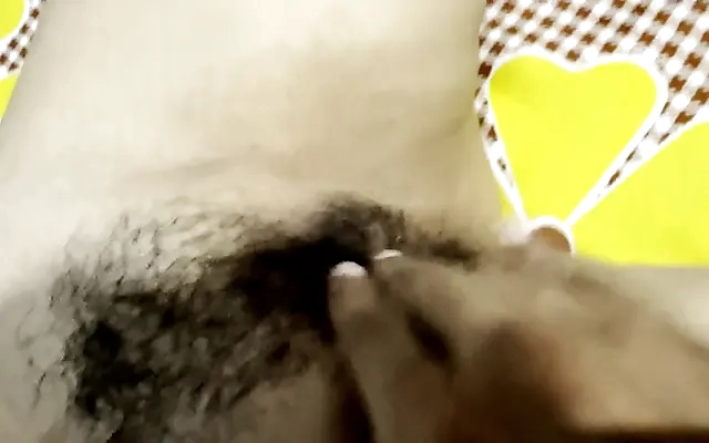 She has an orgasm while having sex with her lover when her husband calls