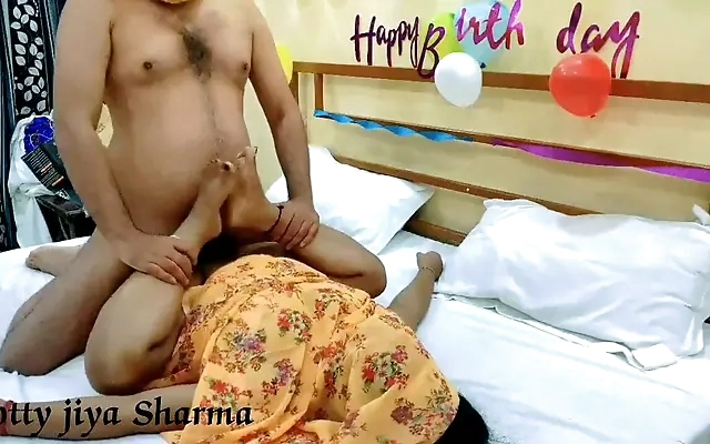 Cutie from Tinder asked me to fuck her hard and her wish was fulfilled