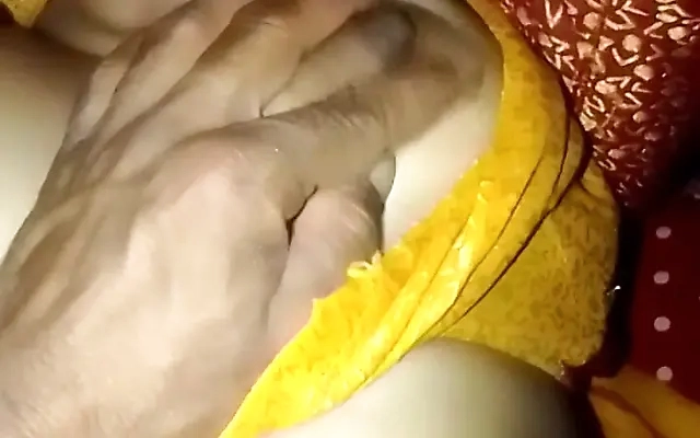 Facesitting milf gets her big ass eaten out passionately before being dicked down