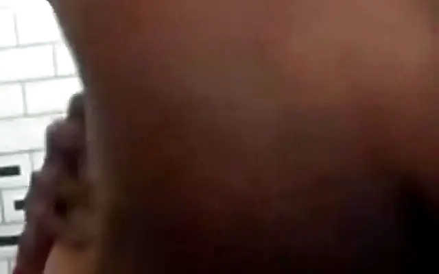 Bibi hourani e uma peludinha gostosa ela dora tomar por&aacute; na boca xvideo Red