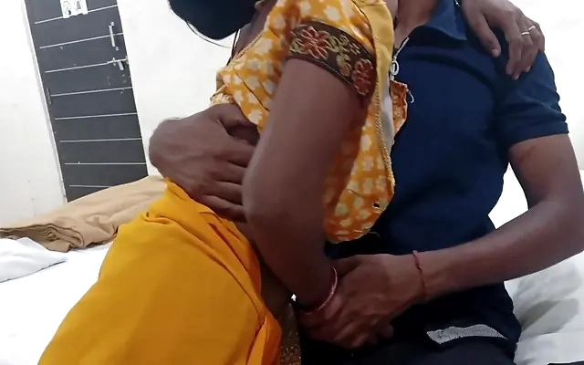 SEXO DURO CON LINDA FLACA QUE CHUPA MI POLLA Y JUEGA CON ELLA ME CORRO EN SU RICO CULO