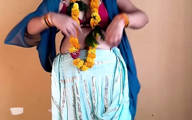Husband Fucking virgin indian desi bhabhi before her marriage so hard and cum on