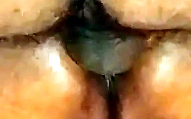 Big boobs desi kamwali bai seduce by her house owner