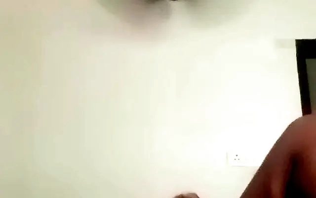 Despertando con una buena follada de mi hermanastro PARTE 1