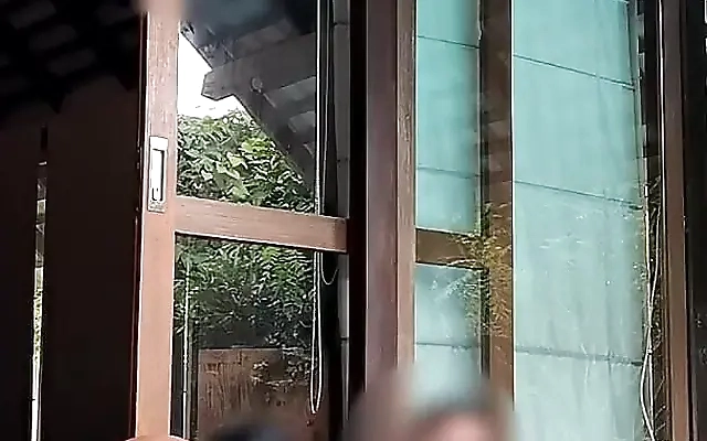 Flashing myself in lingerie to random DELIVERY guy: For the first time I flash myself to strangers exhibiting my ass and big tits. I end up kissing the lucky messenger