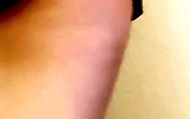 Stepbrother's wife need sensual sexy massage for her hot figure