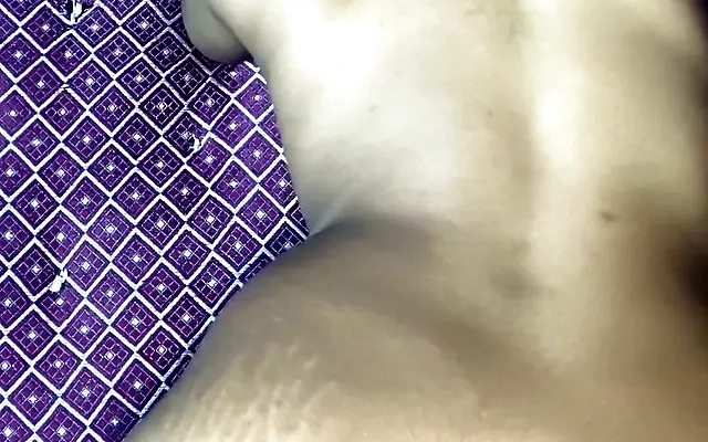 Indian horny Bhabhi very desperate for the hardcore sex
