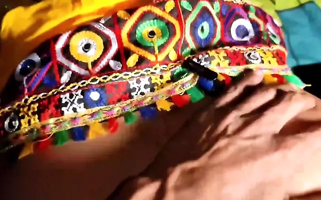 El marido de mi hermana se mete en el ba&ntilde;o mientras su esposa aun esta en casa